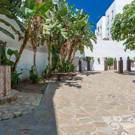 Appartement Chic Uurban Oasis In *
