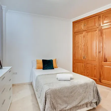 Appartement Chic Uurban Oasis In