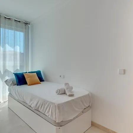 Appartement Chic Uurban Oasis In *