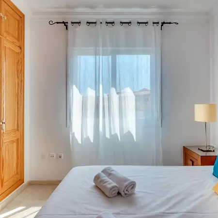 Appartement Chic Uurban Oasis In Estepona