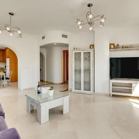 Appartement Chic Uurban Oasis In *
